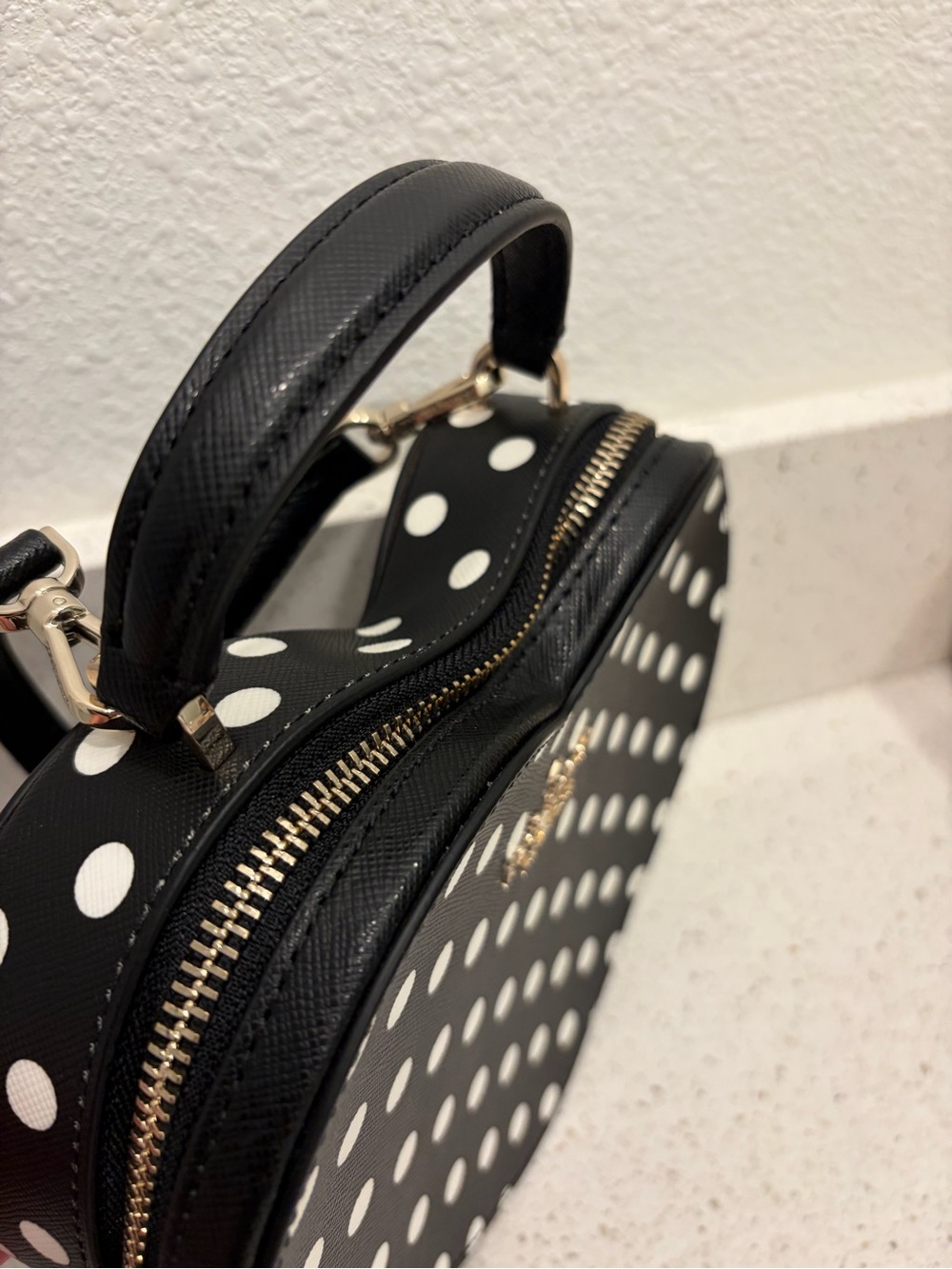 Kate Spade New York Love Shack Heart Crossbody in Polka Dot K5997 EUC - Picture 12 of 13